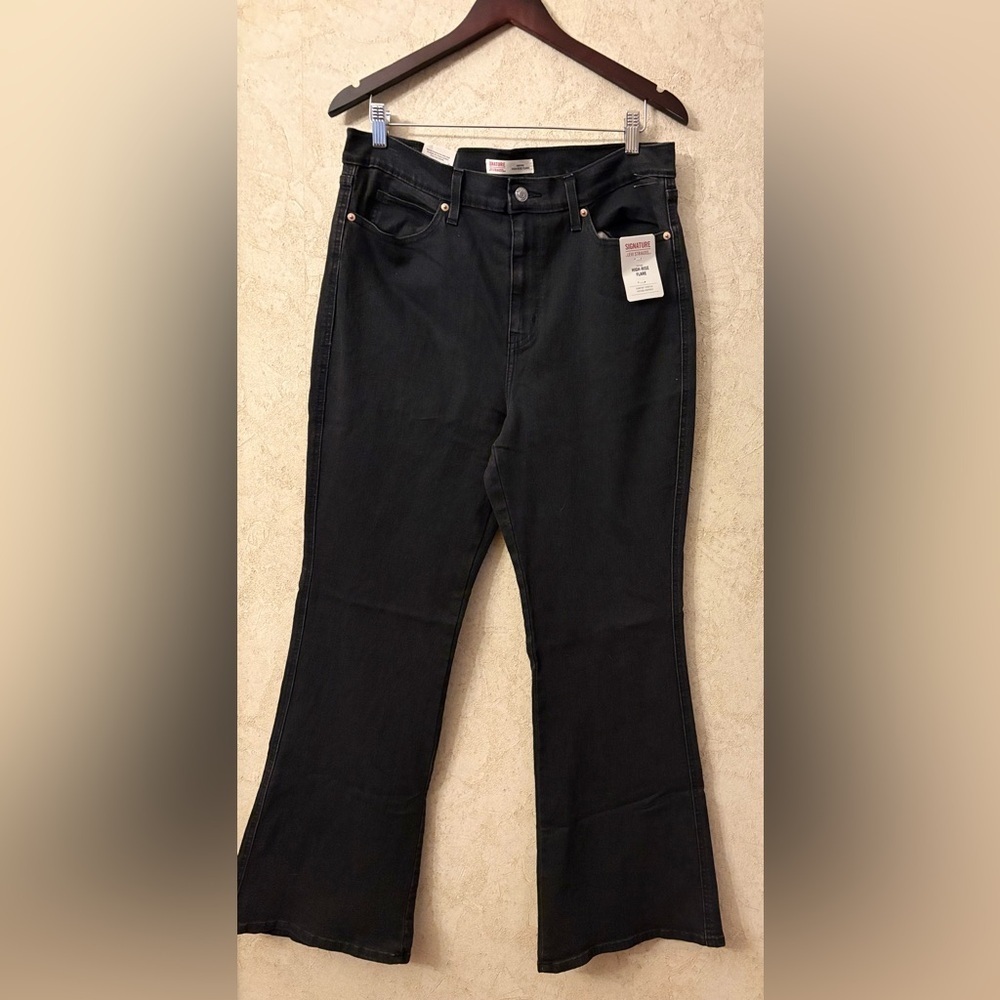 Signature Levi Strauss Heritage High Rise Flare Women's Jeans